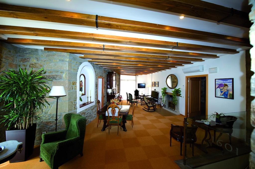 Hotel De Segarra Palouet