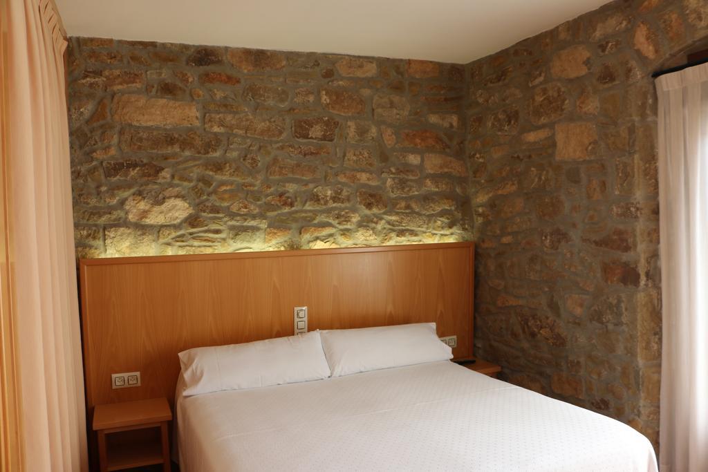 De Segarra Hotel *